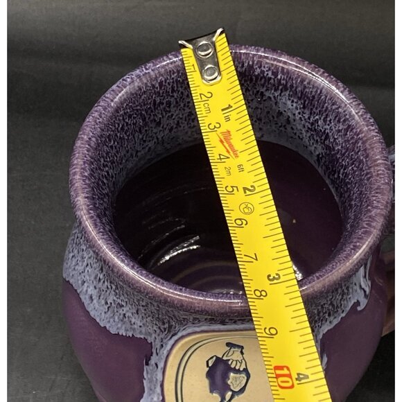 2012 Deneen Pottery Another Broken Egg Cafe Lilac Purple Mug Dallas Texas - Picture 3 of 12